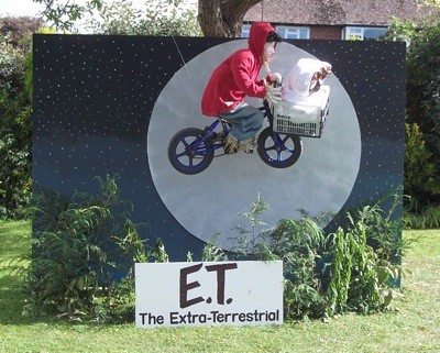 Travel: Scarecrow Competition (Uphill, UK)