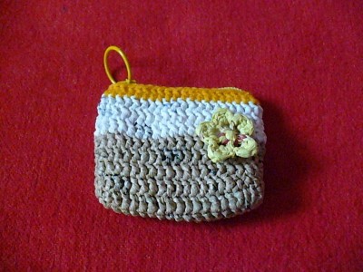 RE: Craft Project: Plarn Coin Purse