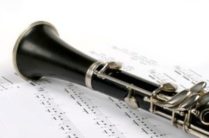 Clarinet on Sheet Music