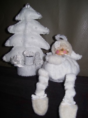 Winter Wonderland Angel and Tree 2