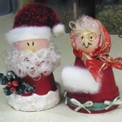 Photo of Mr. and Mrs. Claus made with clay pots.