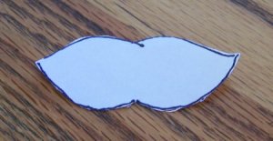 Paper template for lips.