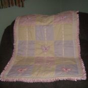 Full view of baby quilt.