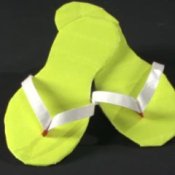 How to Make Duct Tape Flip Flops