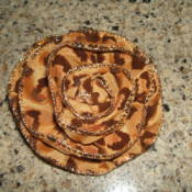Front view of completed ribbon rose.