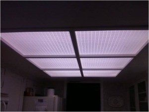 Fluorescent light fixture