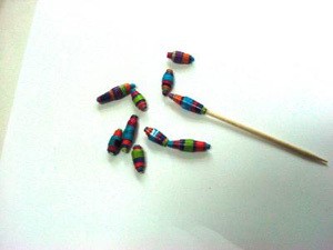 Making Paper Beads 3