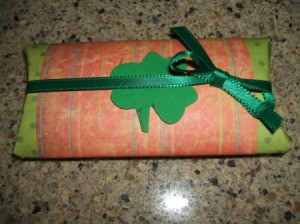 Finished gift tube.