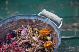 Adding Scent to Old Potpourri, Dried Flowers in Container