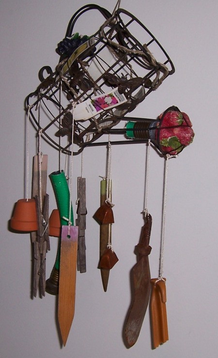 Making Wind Chimes Thriftyfun Recycled Wind Chimes From Old Garden Tools