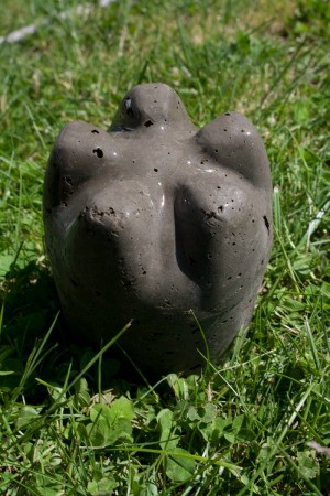 Bottom 2 Liter Hypertufa