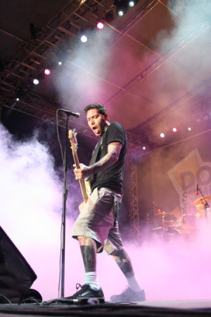 Rock-n-Roll (Black Pearl, Grand Cayman)