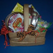 Finished basket decorated and filled with Easter candy.