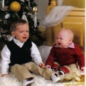 Christmas Photo Idea Crying Children