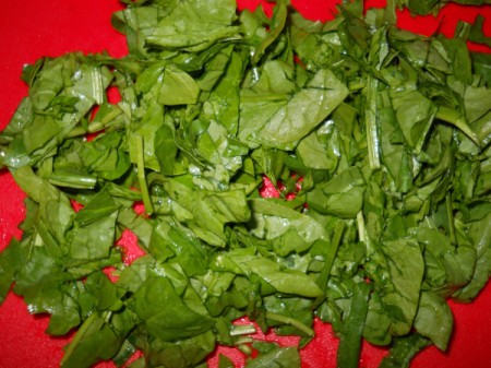 sliced spinach