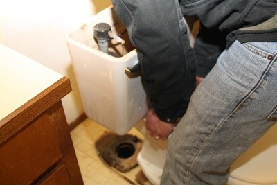 Lifting Old Toilet Out