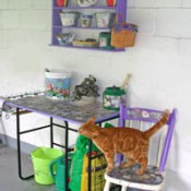 Trash-Picked Potting Station