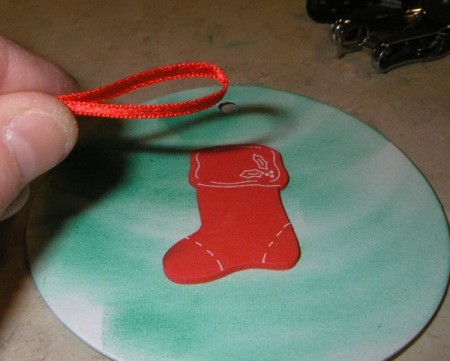 Ribbon hanger.