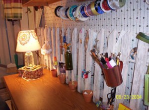 Fencing used to organize a desk