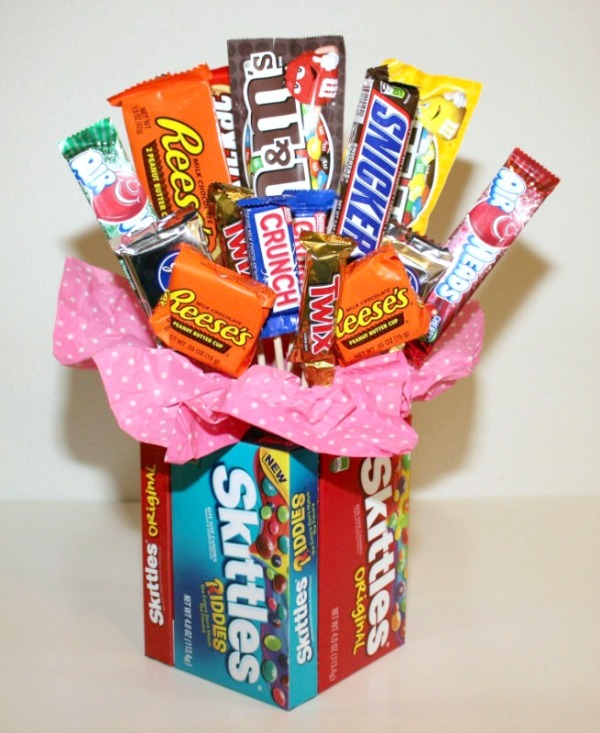 Making a Candy Bouquet With Candy Vase | ThriftyFun