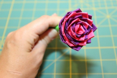 Duct tape rose pen m2