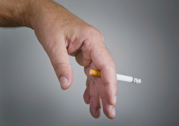 How To Remove Nicotine Stains From Fingers