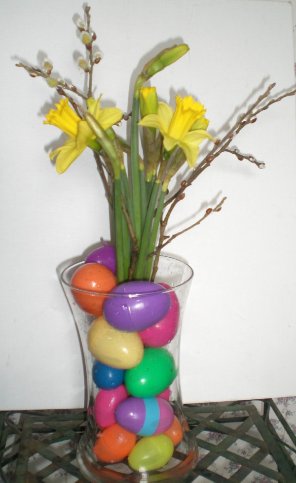 Easter Centerpiece Ideas | ThriftyFun