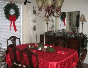 Holiday: Christmas Dining Room