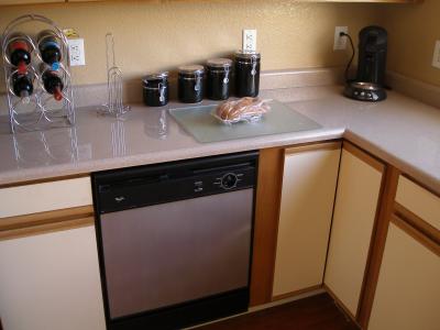 RE: Painting Laminate Countertops