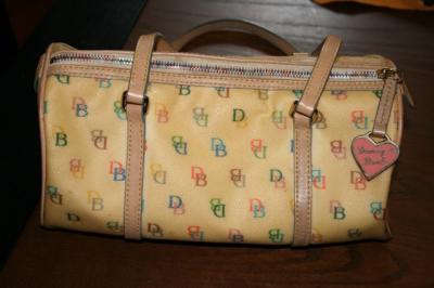 RE: Stains on a Dooney and Bourke Purse
