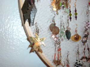 Photo of an earring holder