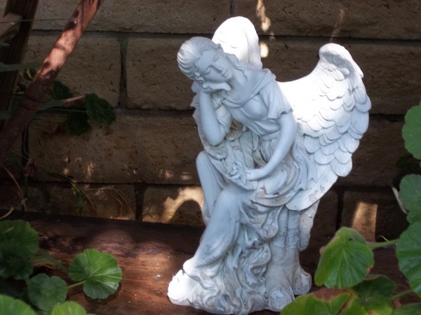 White Garden Angel Statue