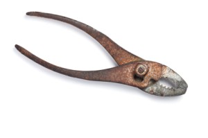 A photo of rusty pliers.