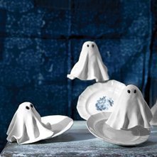Elegant ghost cupcakes.