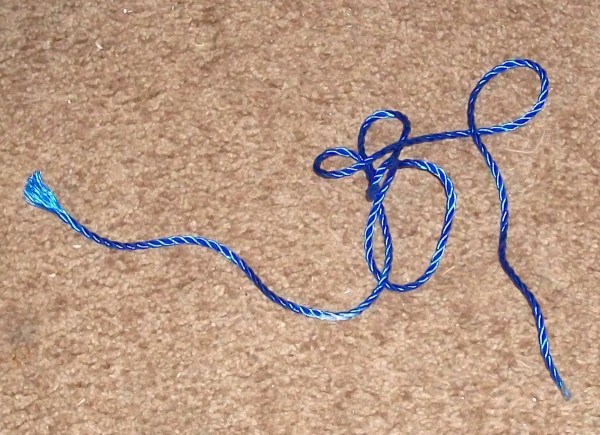Length of plastic rope.