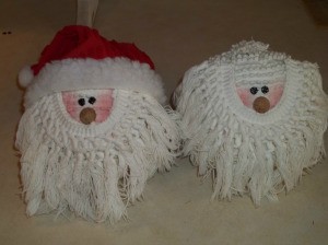 Completed Santas with and without a hat.