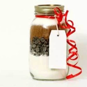 Photo of a chocolate chip cookie gift mix.