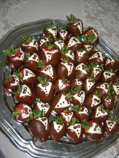 Plate of tuxedo strawberries.