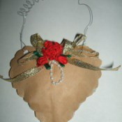 Finished brown paper heart.