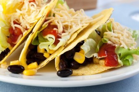 Vegetarian tacos with black beans.