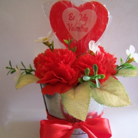 Closeup of lollipop Valentine's gift.