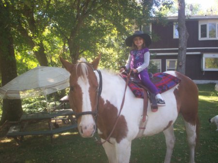 Horse Riding Lessons (Pelican Rapids, MN) - a young girl on horseback