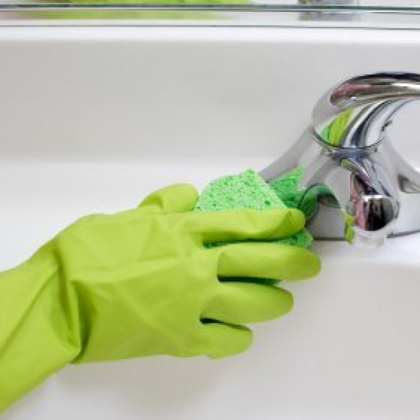 Cleaning The Bathroom Without Toxic Chemicals | ThriftyFun