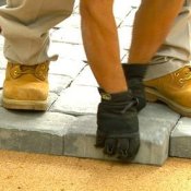 Installer Pavers