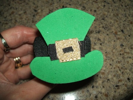 Leprechaun Hat Napkin Rings - Finished napkin ring.