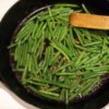 Green beans flavored with a small amount of bacon bits.