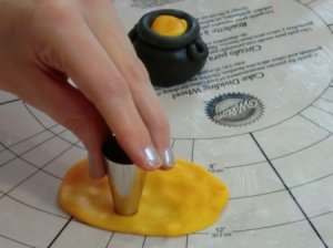 Leprechaun Trap Cake 8