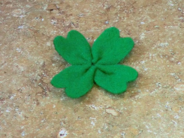 Felt Shamrock 9