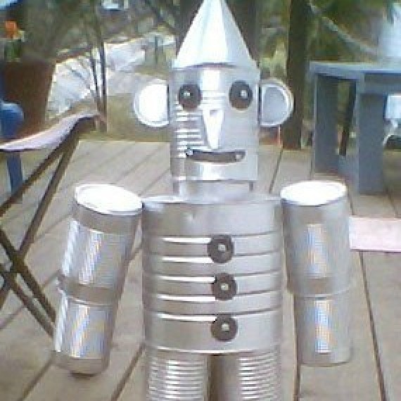 Making a Recycled Tin Man | ThriftyFun