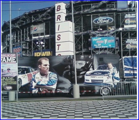 The outside of the Bristol Motor Speedway (Bristol, TN)